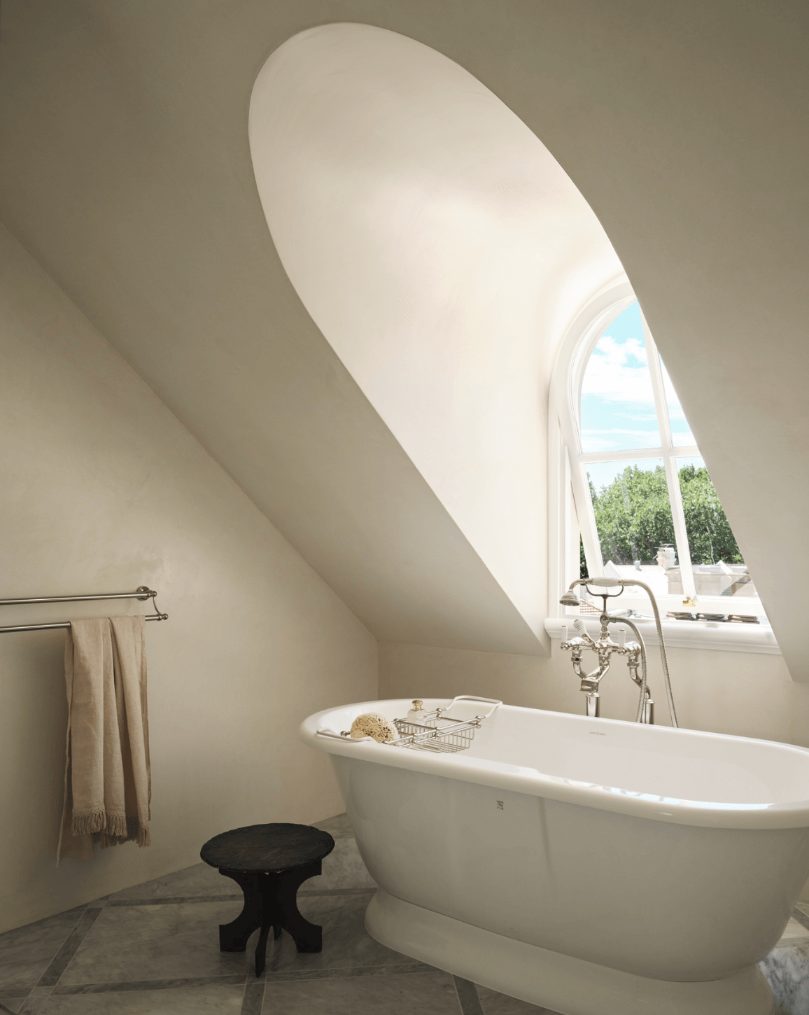 Modern Minimalist Bathroom interior design
