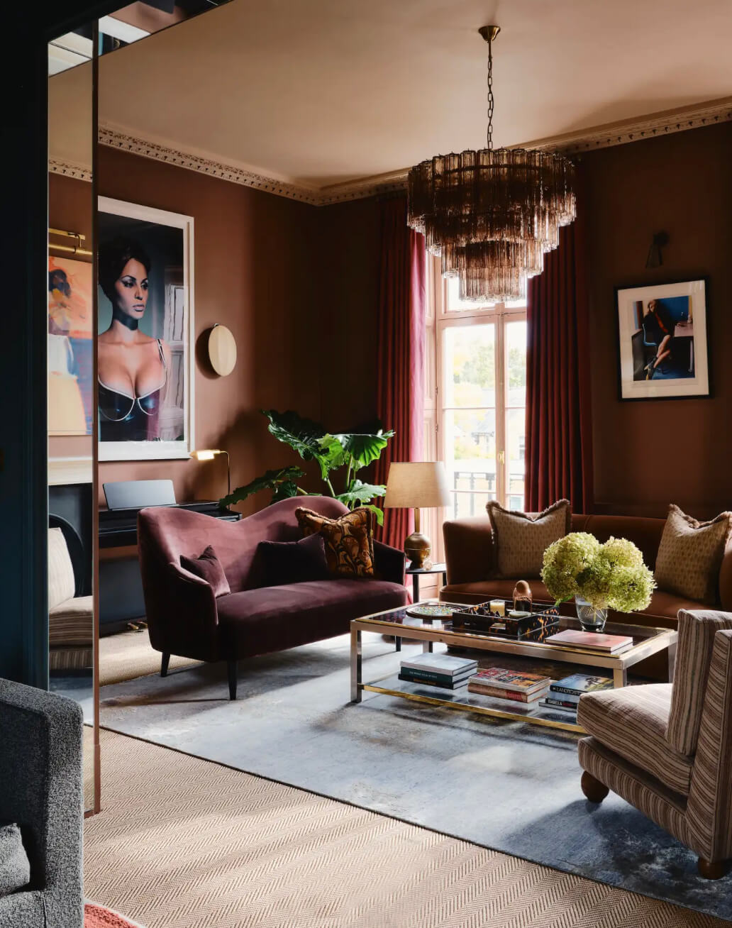 Luxurious materials in a modern living room